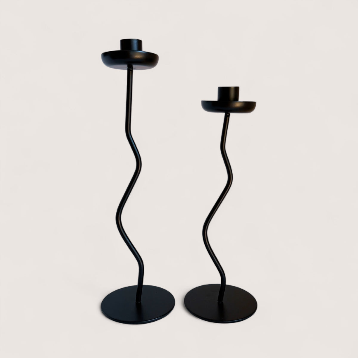 Noir Wave Candle Holders – Set
